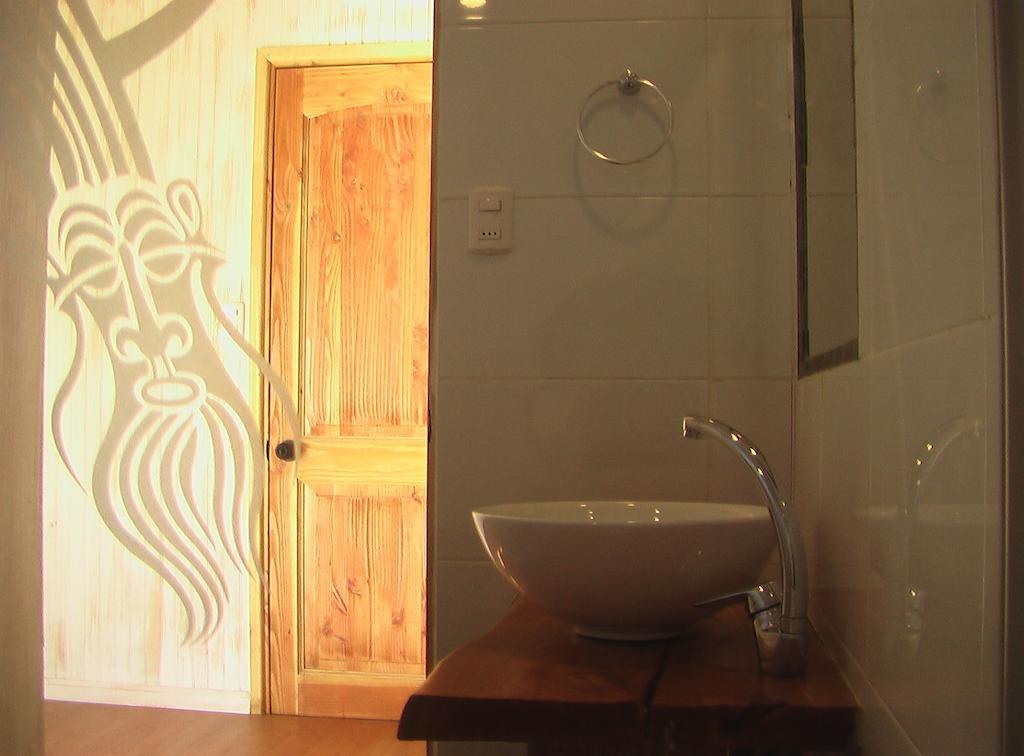 Mahia Hotel & Resto Hanga Roa Rom bilde